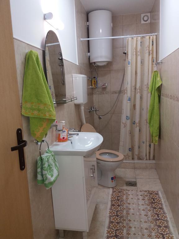 Apartment Nela Ni Dış mekan fotoğraf