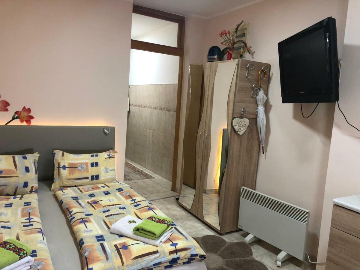 Apartment Nela Ni Dış mekan fotoğraf