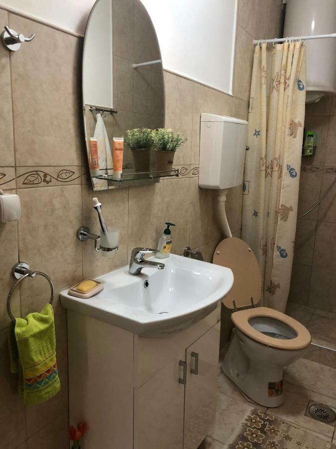 Apartment Nela Ni Dış mekan fotoğraf